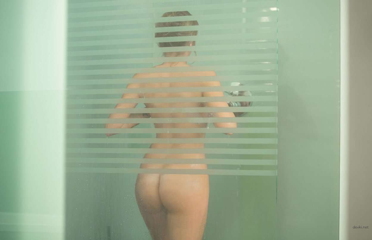 Elite Escort Exposes Her Assets in the Shower and on the Bed