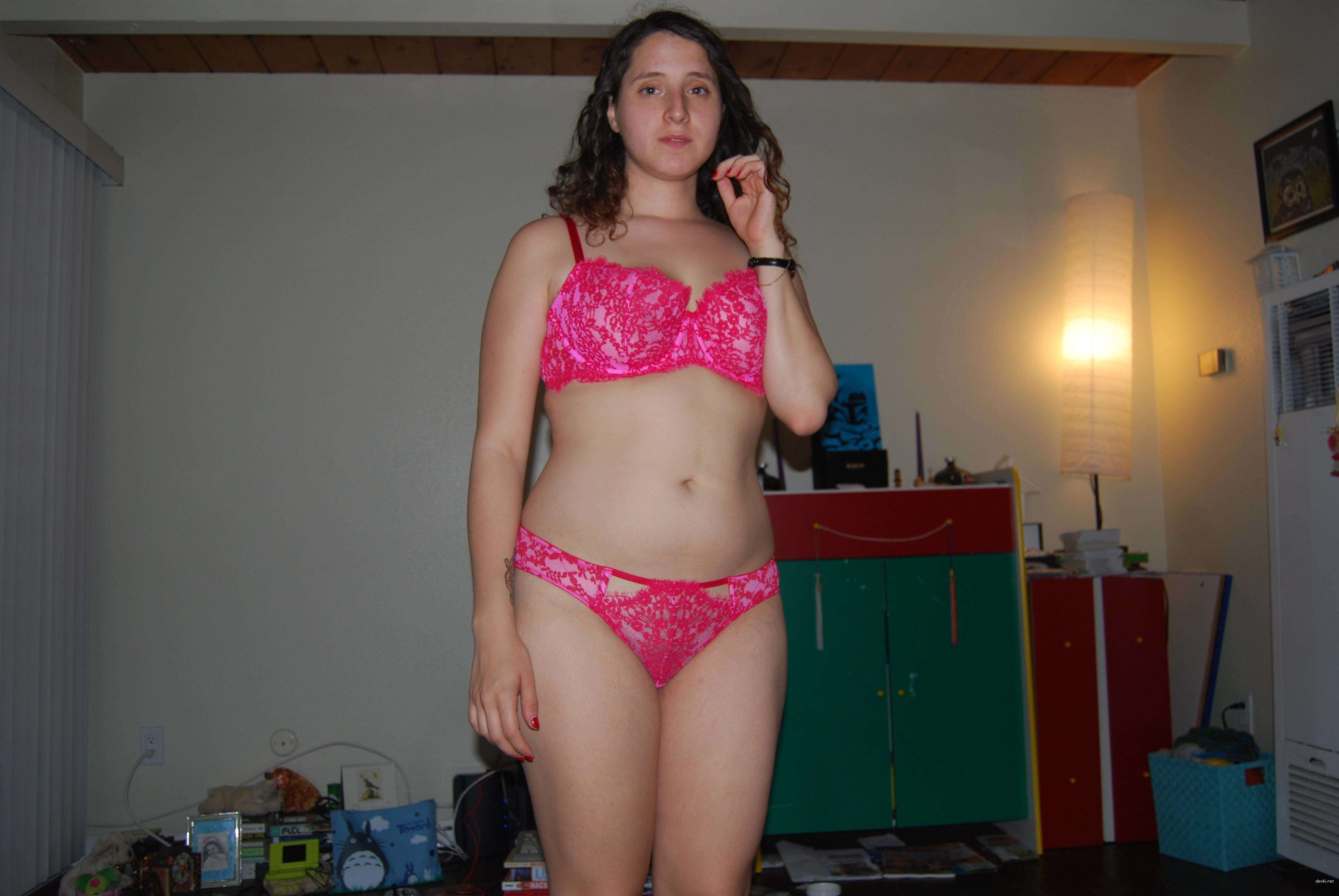 Amateur BBW Solo: Busty Beauty's Explicit Pleasure Show