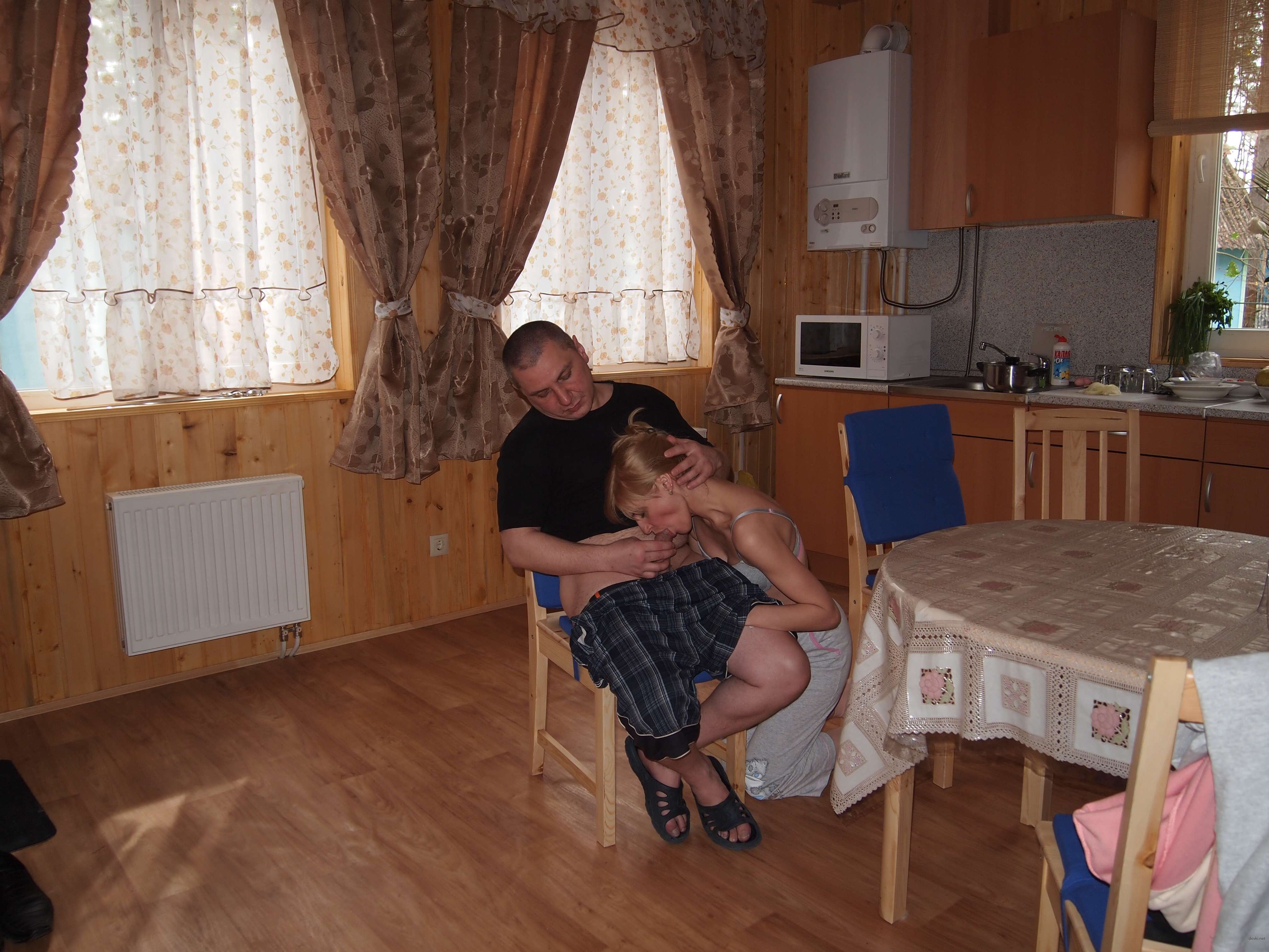 Hardcore Wife Sharing: Husband Fucks Wife in Front of Friend