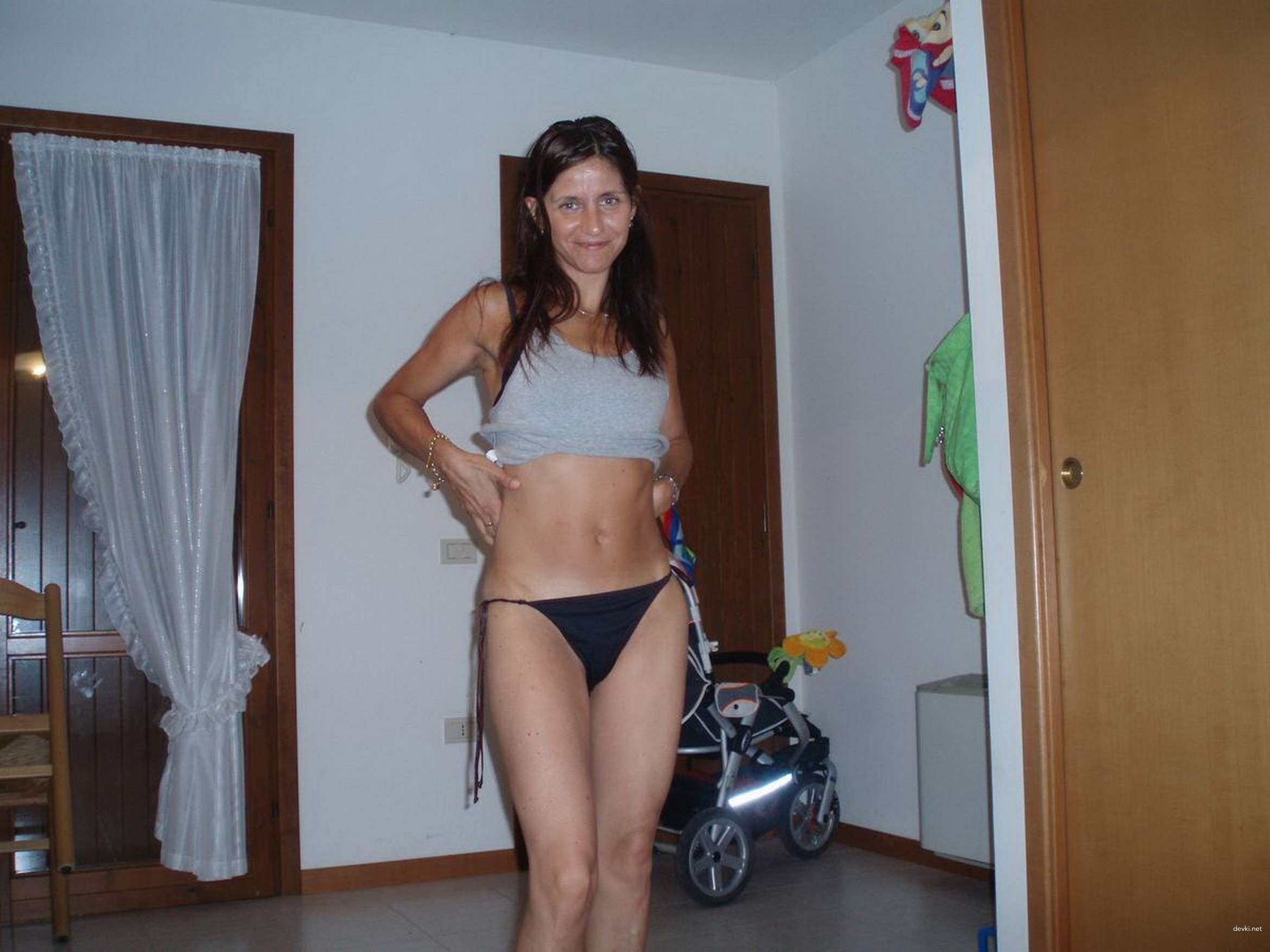 Mature Strip Tease: Explicit and Sensual MILF Seduction