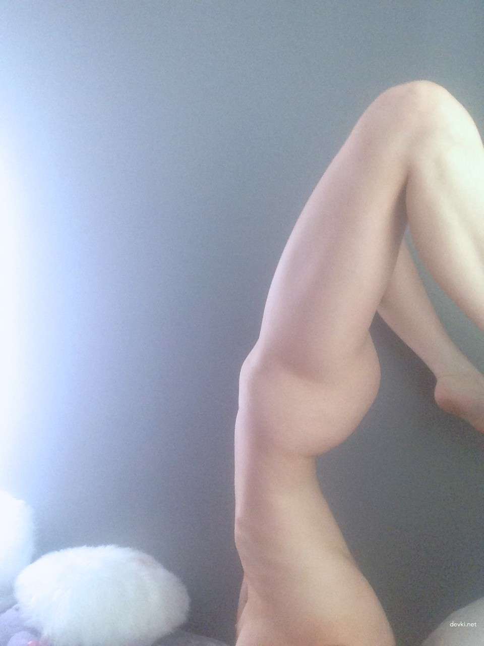 Seductive Blonde Amateur Babe Exposing All - Explicit Amateur Photo
