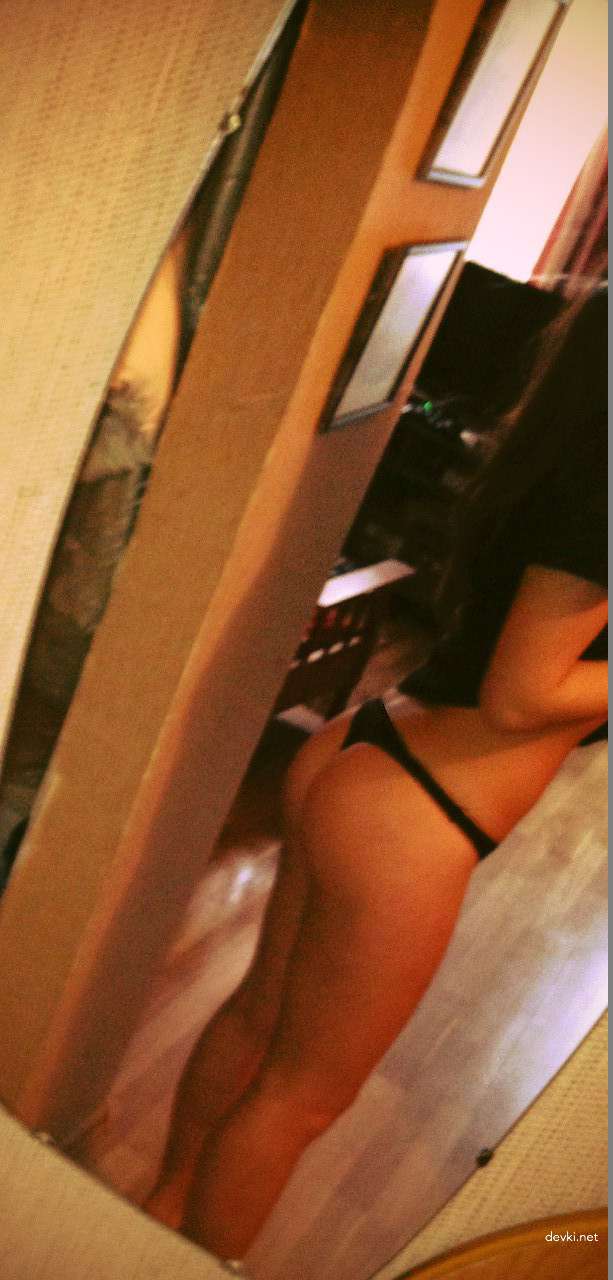 Private Selfie Compilation of Amateur Girls - Explicit Photos
