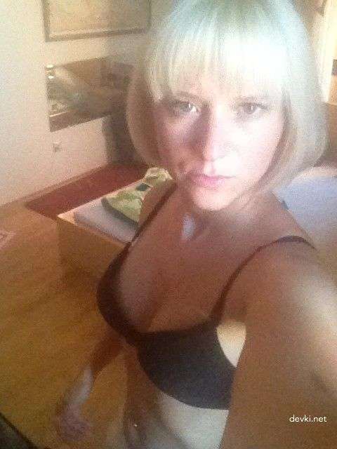 Blonde Amateur Selfie with Phone: Explicit Photo for Adults