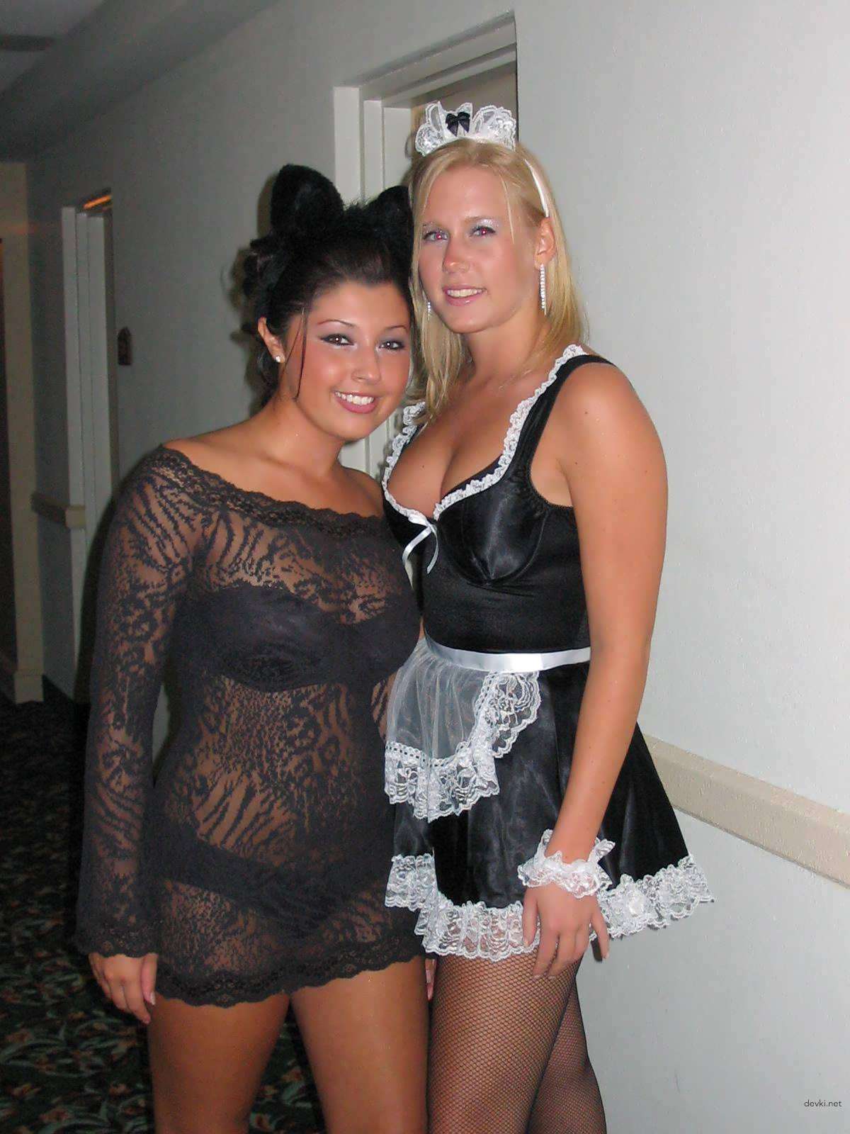 Explicit Naked Girls Compilation: Uncensored Amateur Photos