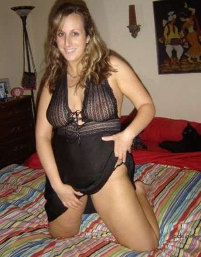 Explicit Naked Girls Compilation: Uncensored Amateur Photos