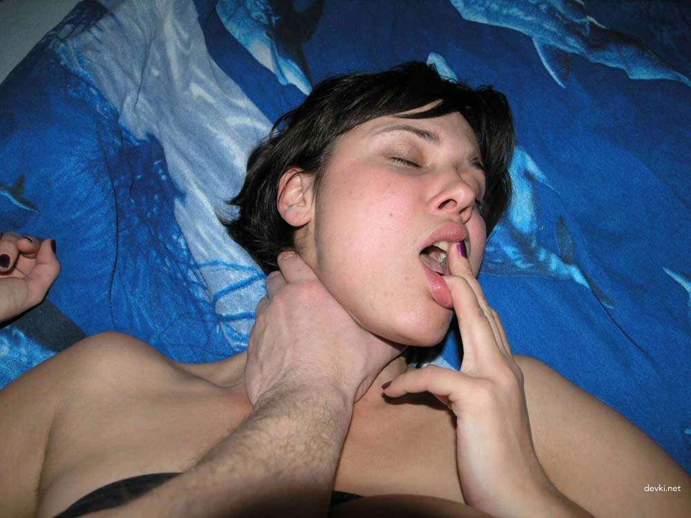 Big Tits Babe Gets Naughty: Busty Girl in Explicit Action