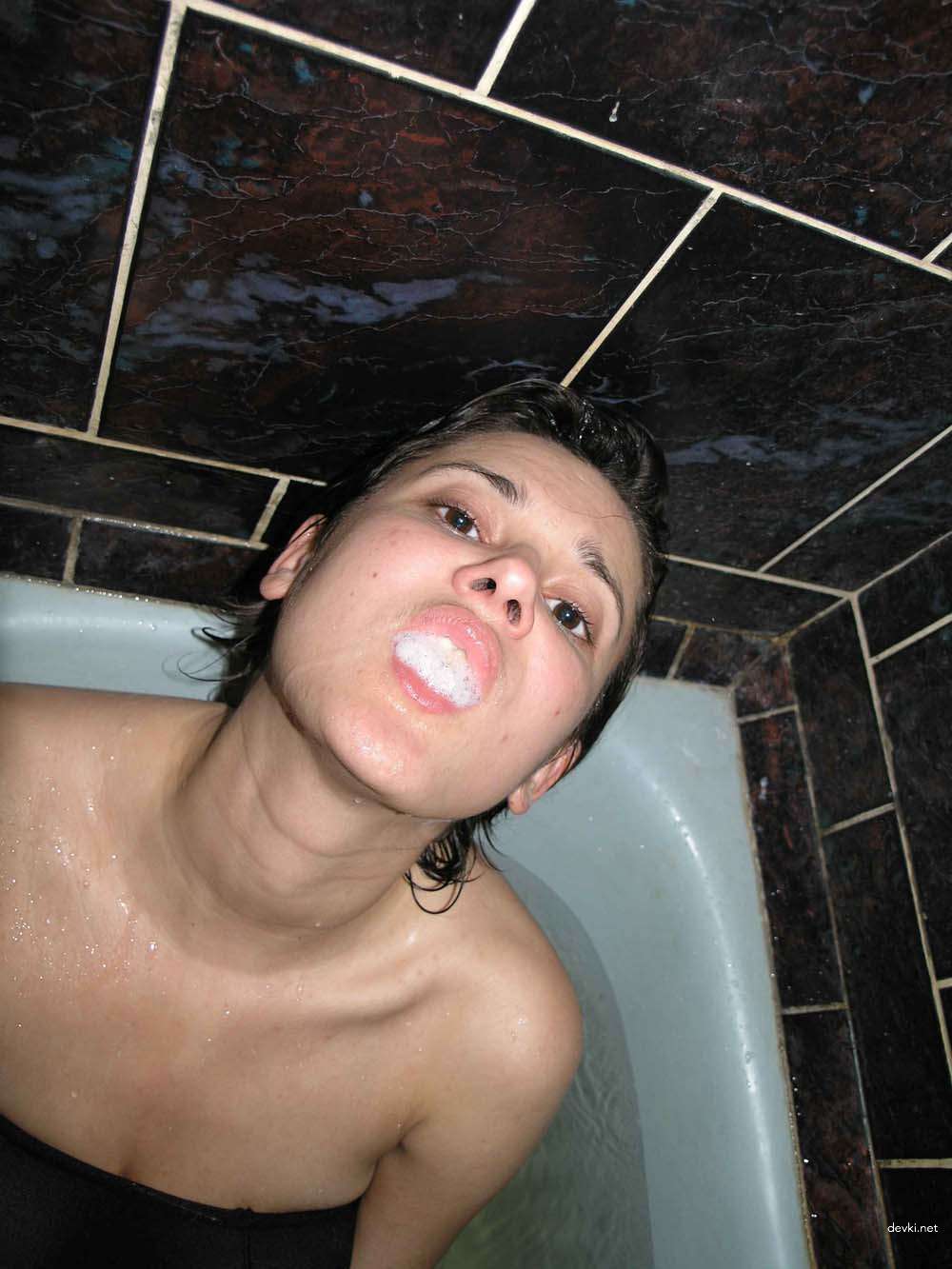 Big Tits Babe Gets Naughty: Busty Girl in Explicit Action