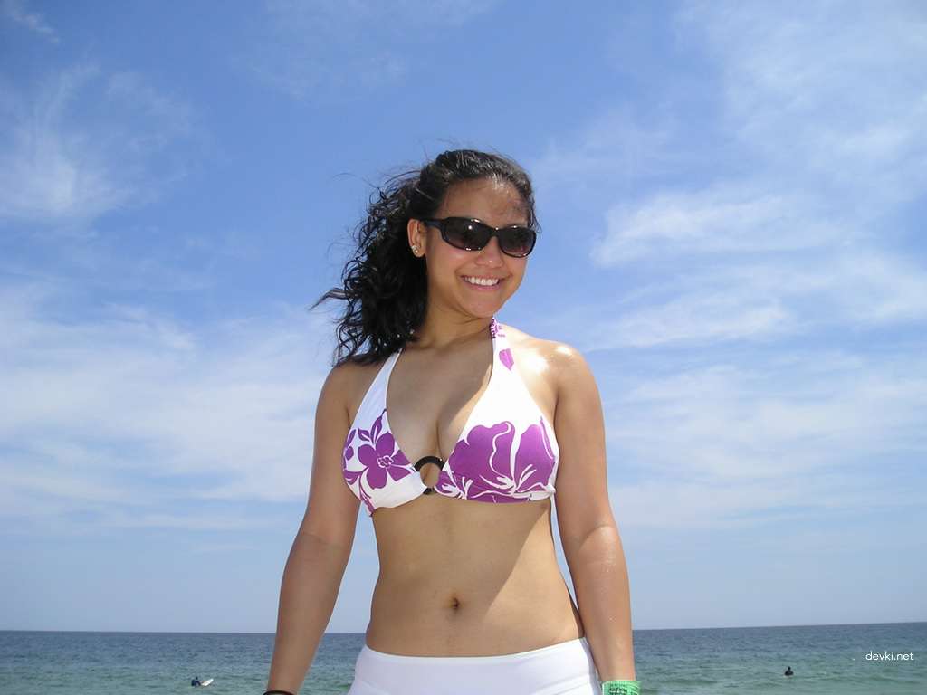 Explicit Asian Babes: Uncensored Nude Photos for Your Pleasure