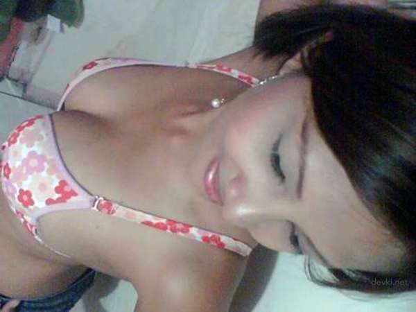 Explicit Asian Babes: Uncensored Nude Photos for Your Pleasure