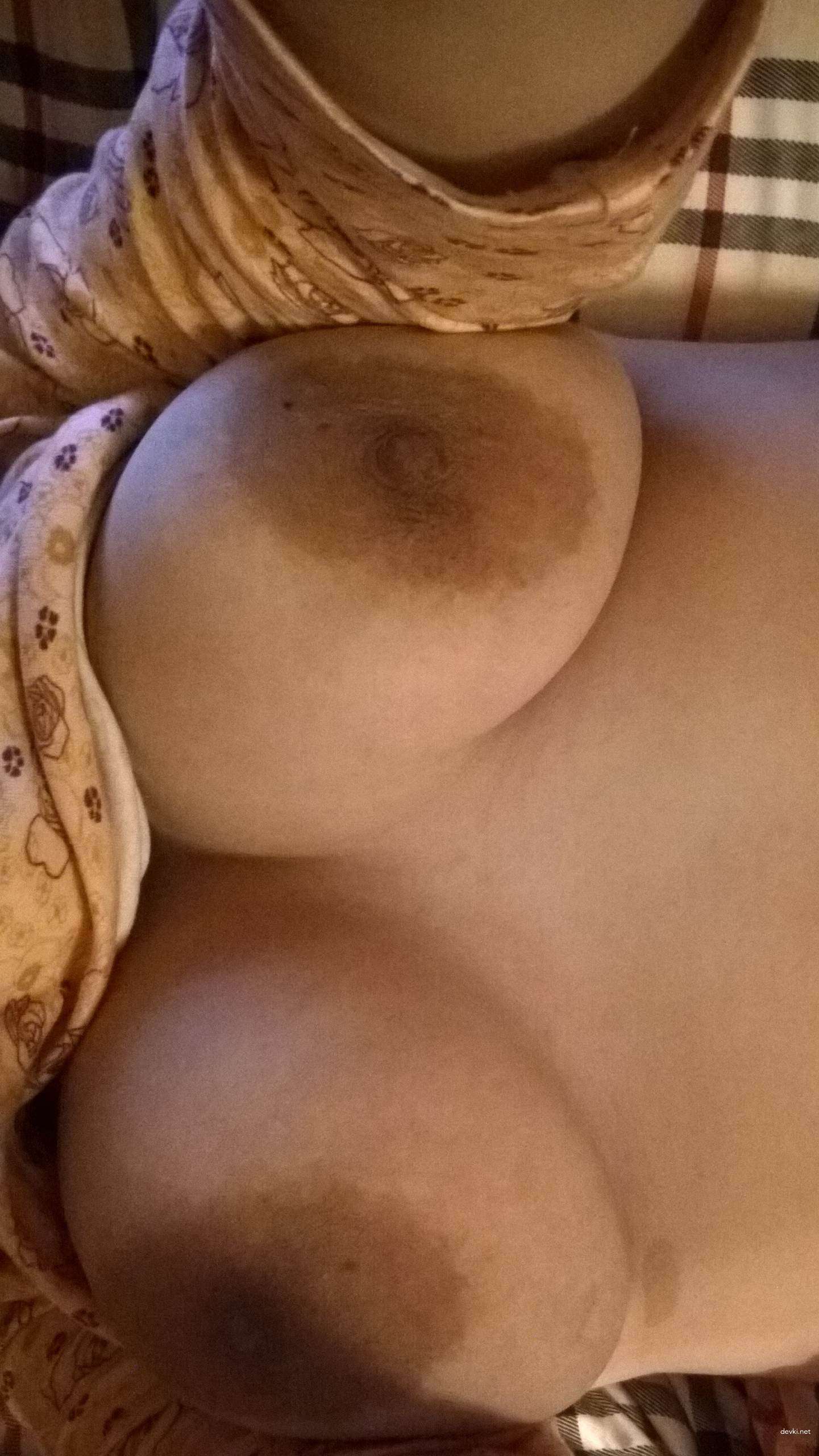 Explicit Amateur Pussy Pic Dump: Uncensored XXX Photos