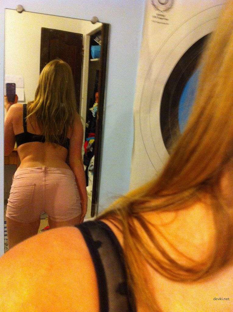 Hot Amateur Babe with Nice Tits - Explicit Amateur Photo