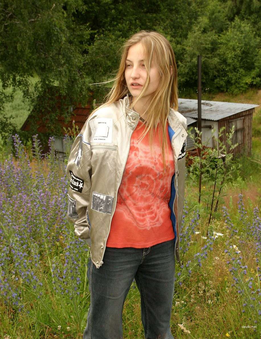 Hot Amateur Wife Erotic Outdoor Photos