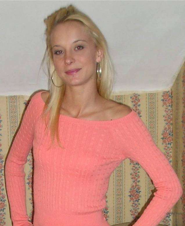 Skinny Slut Engages in Hardcore Sex