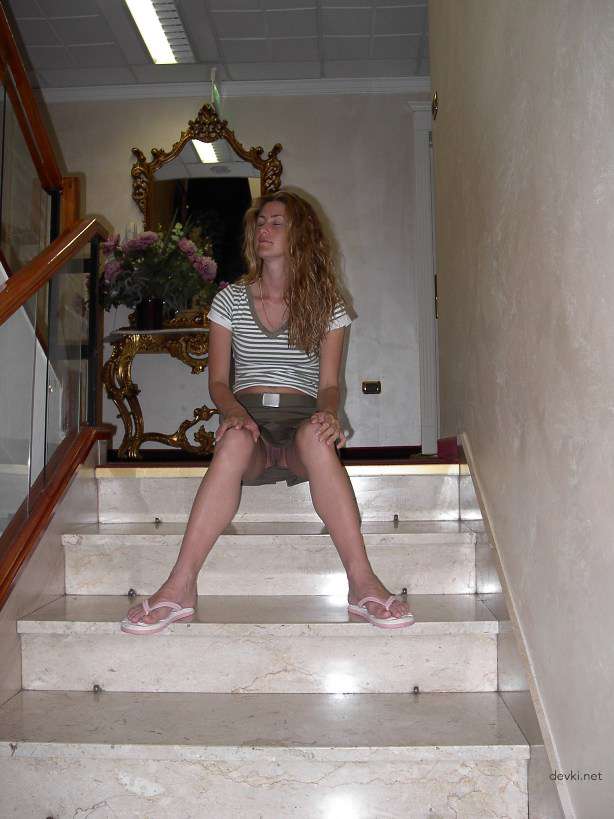 Naked Wife Vacation Amateur Photo - Explicit XXX Content