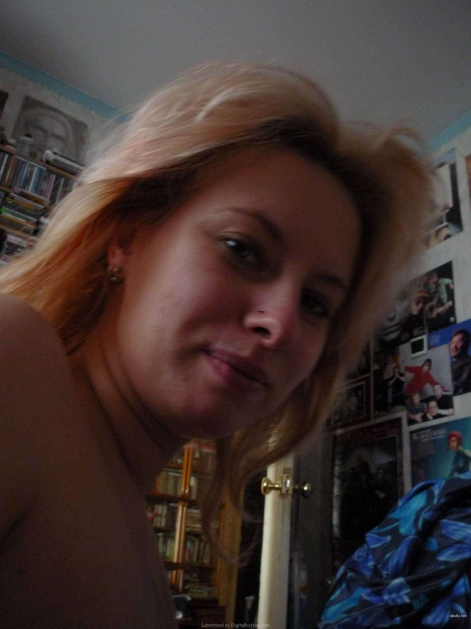 Beautiful Babe in Hardcore Action: Sensual Russian Slut Gets Fucked Hard