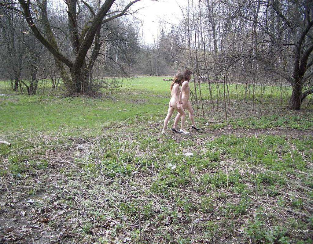 Mature Women Nude Photo Shoot: Explicit and Bold Amateur Images