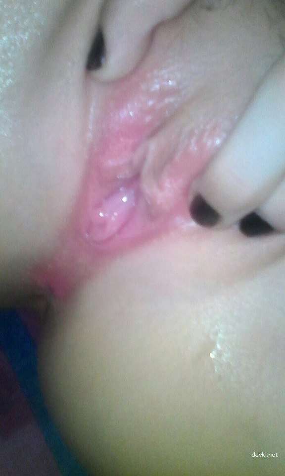 Private Erotic Collection: Naked Amateur Girls Explicit Photos