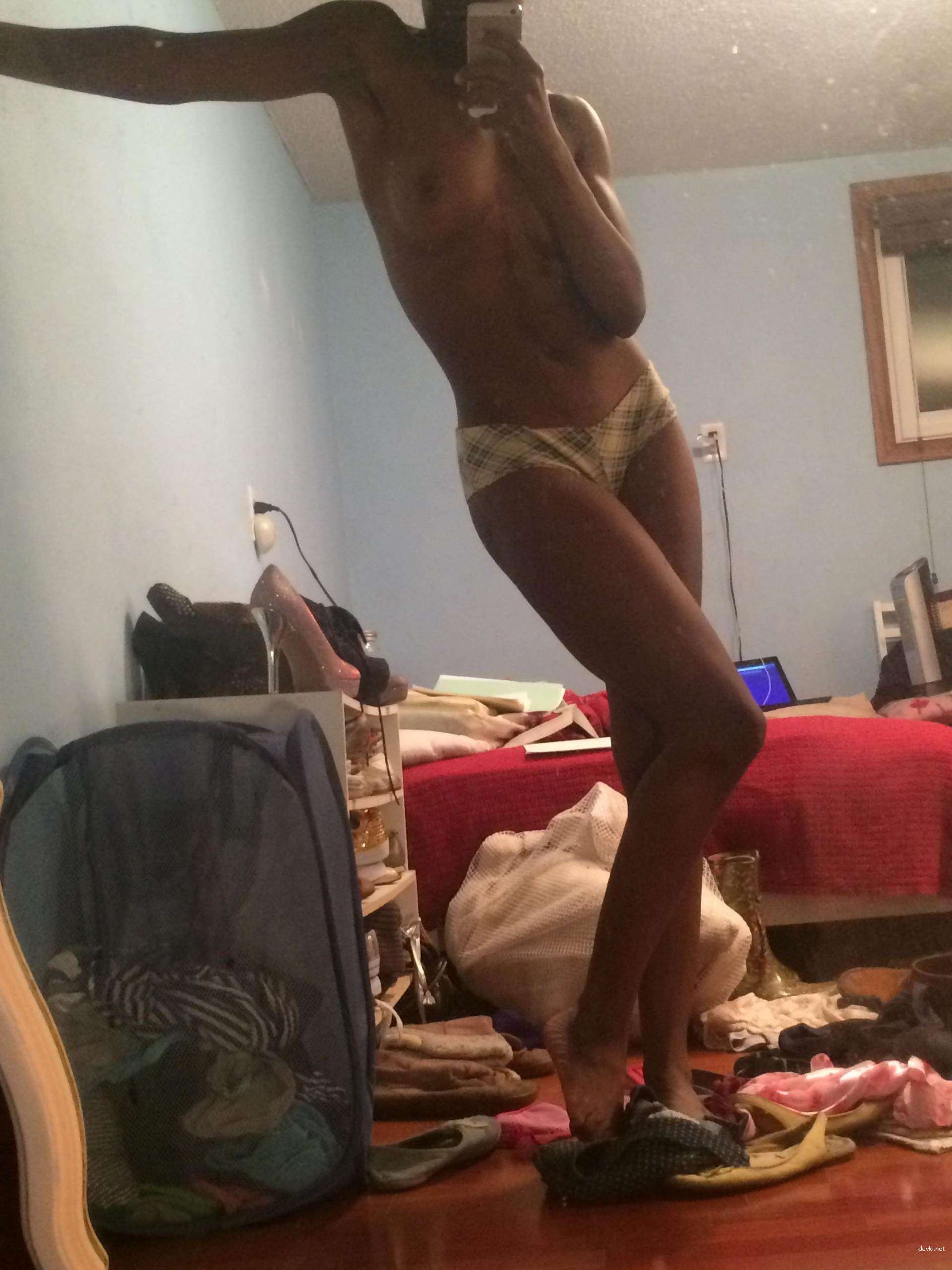 Private Mulatto Girl's Explicit Photos: Intense Interracial XXX Fun!