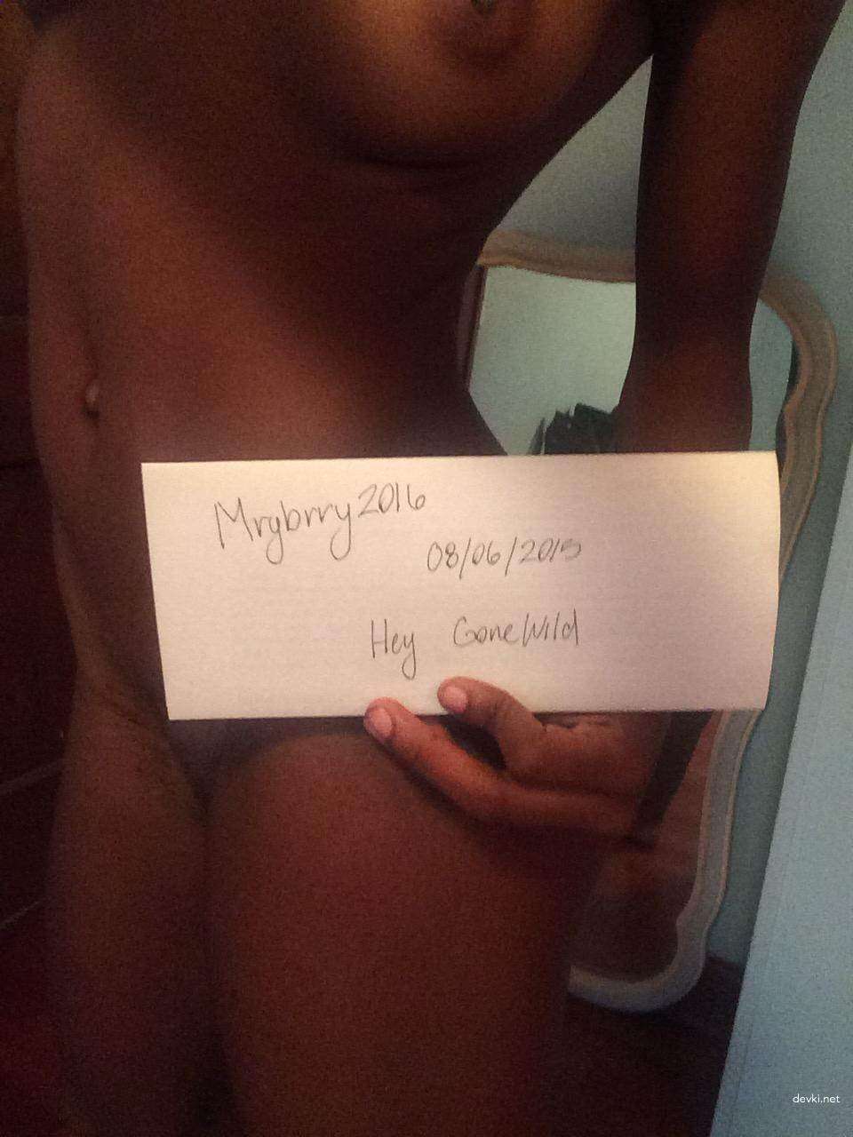 Private Mulatto Girl's Explicit Photos: Intense Interracial XXX Fun!