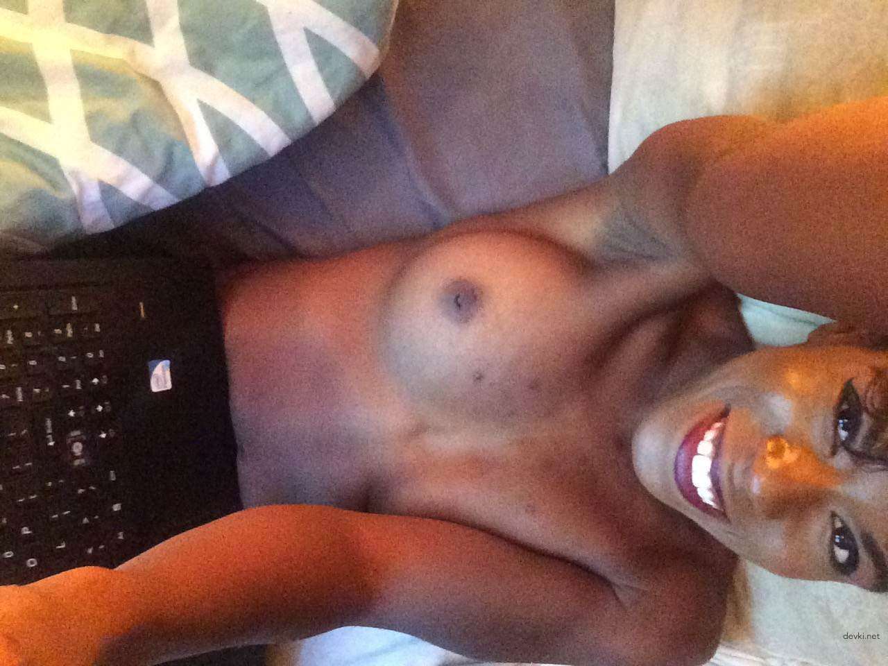 Private Mulatto Girl's Explicit Photos: Intense Interracial XXX Fun!