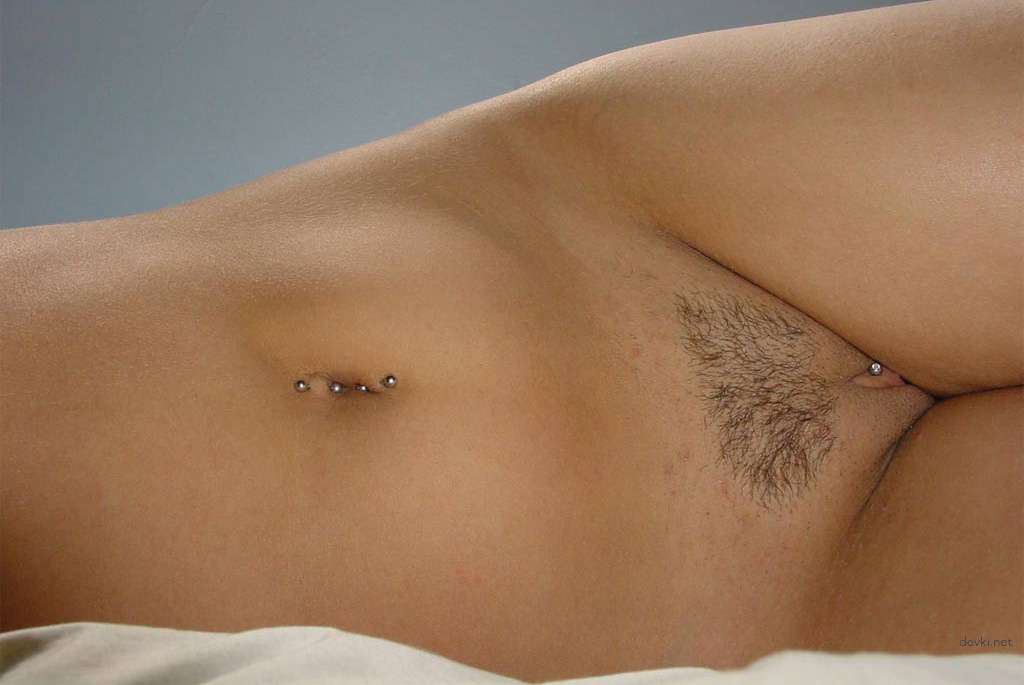 Amateur Nude Selfie: Young Woman Taking Explicit Naked Photos