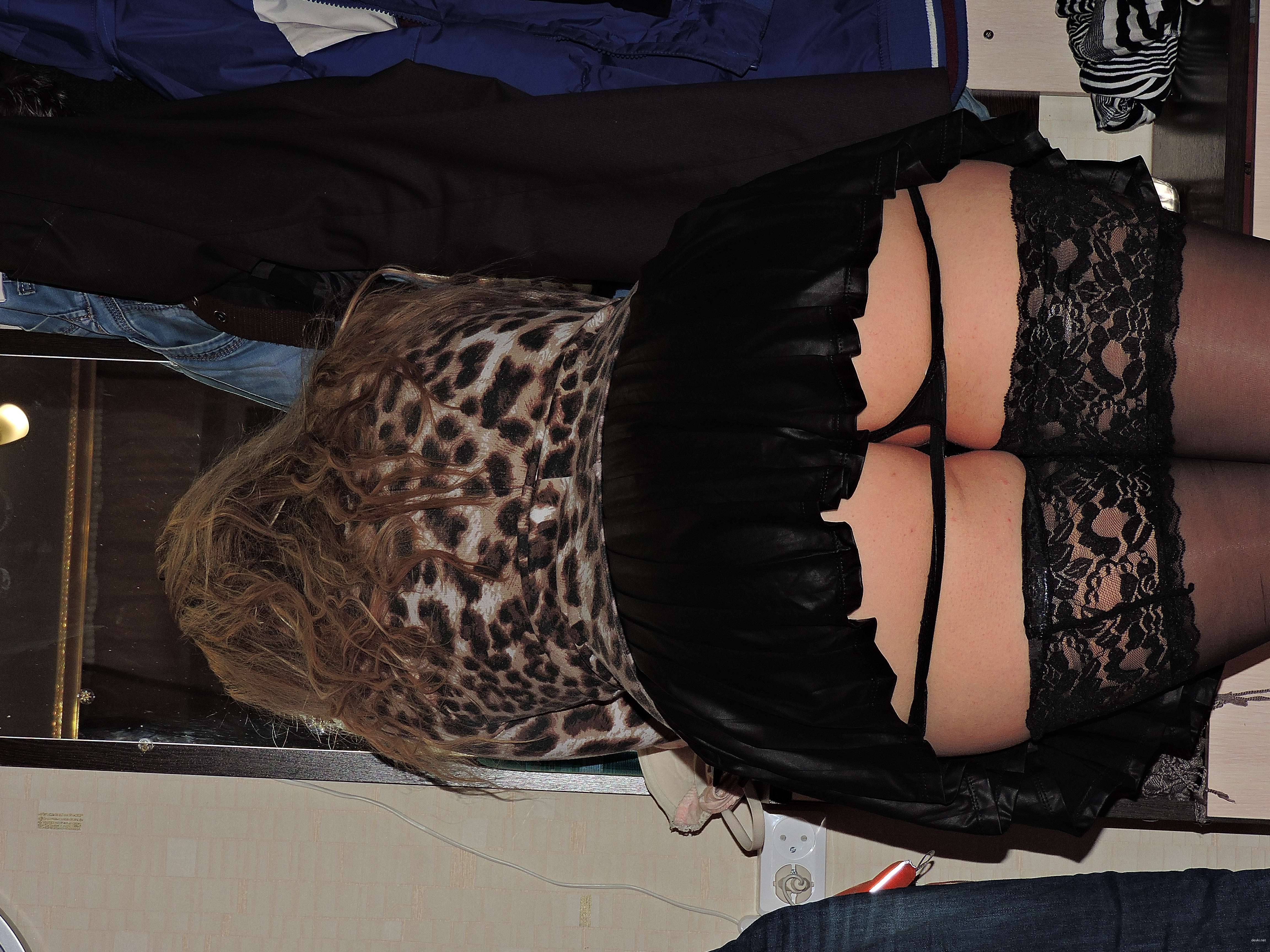 Exposed Wife: Amateur Photo of My Beloved Spouse Caught in the Act