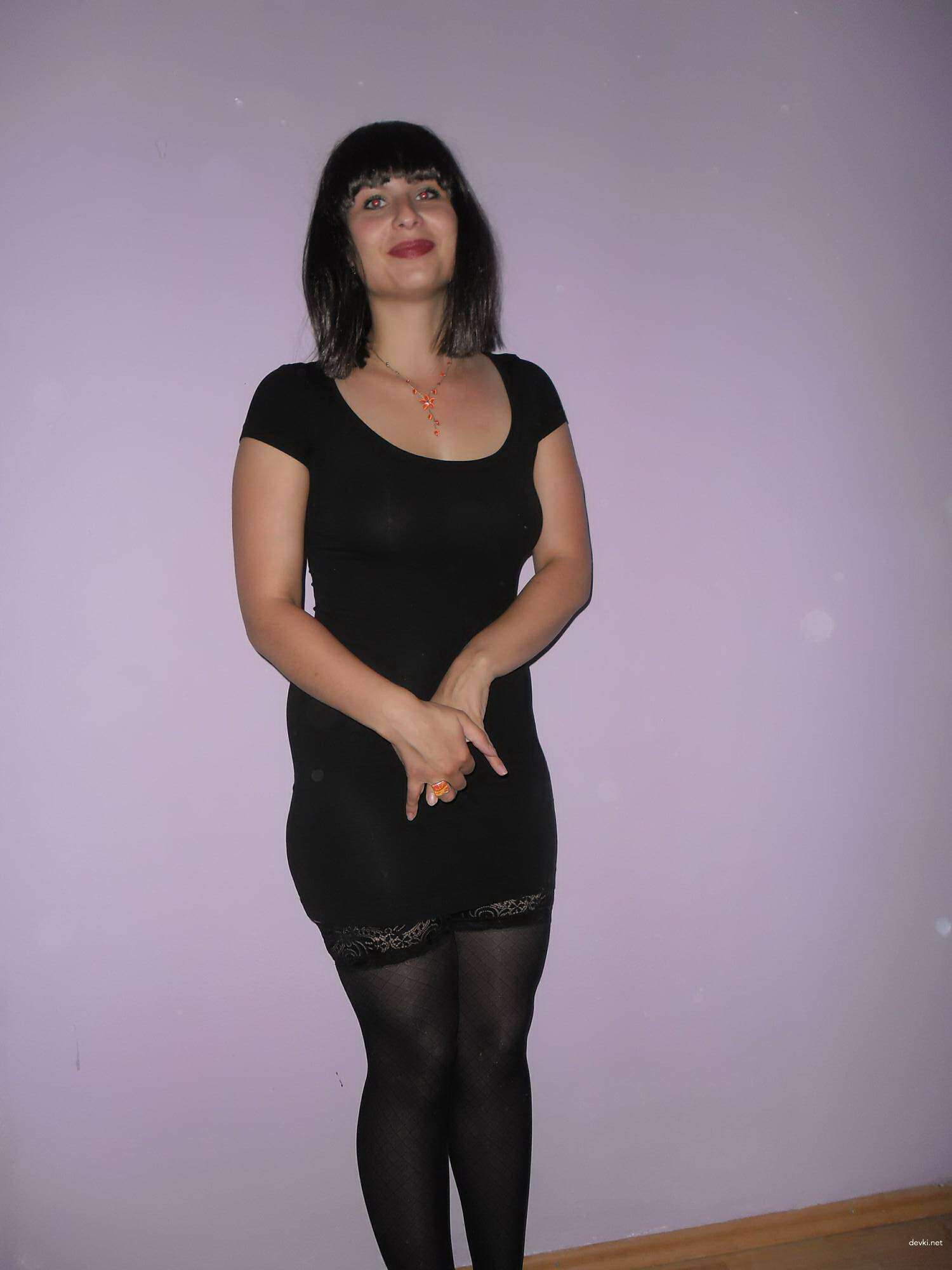 Curvy Wife Homemade Porn: Busty Wife's Explicit Bedroom Action