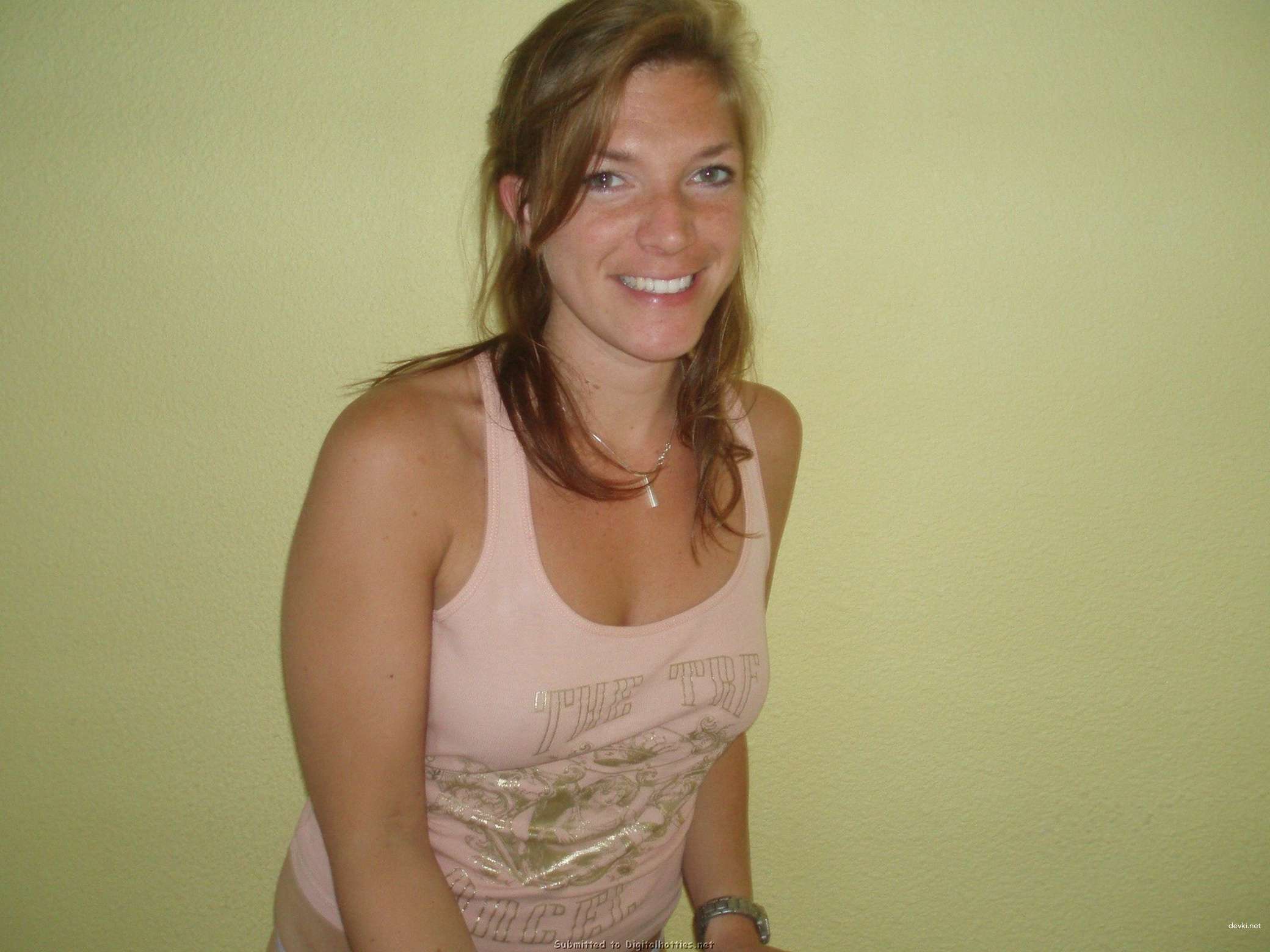 Private Photo of Playful Girl - Explicit Amateur Picture with Bold Keywords