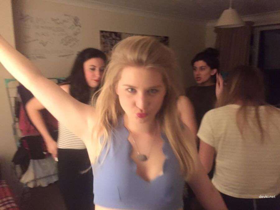 Amateur Busty Girl Private Photo - Explicit Big Boobs Shot