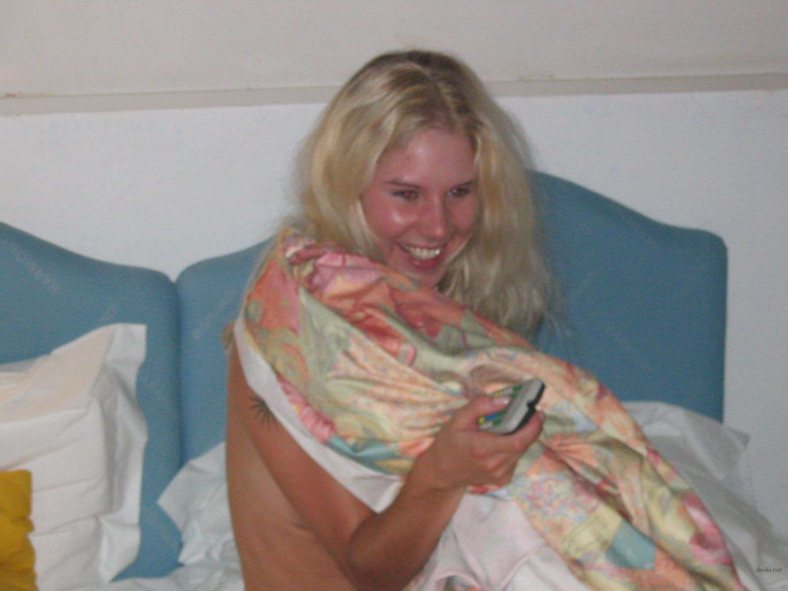 Private Photo of Sexy Blonde Babe Showing It All Off