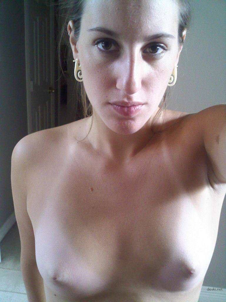 Amateur Intimate Photo of Busty Booty Girl - Explicit Big Ass Pic