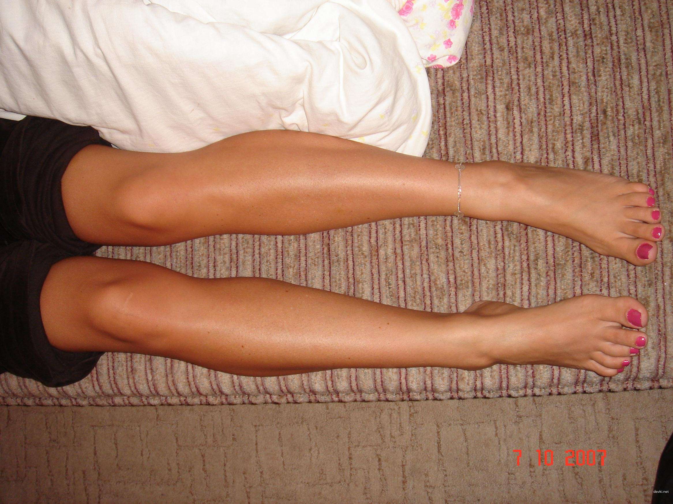 Private Explicit Photo of Beautiful Amateur Girl - Uncensored Selfie Shot