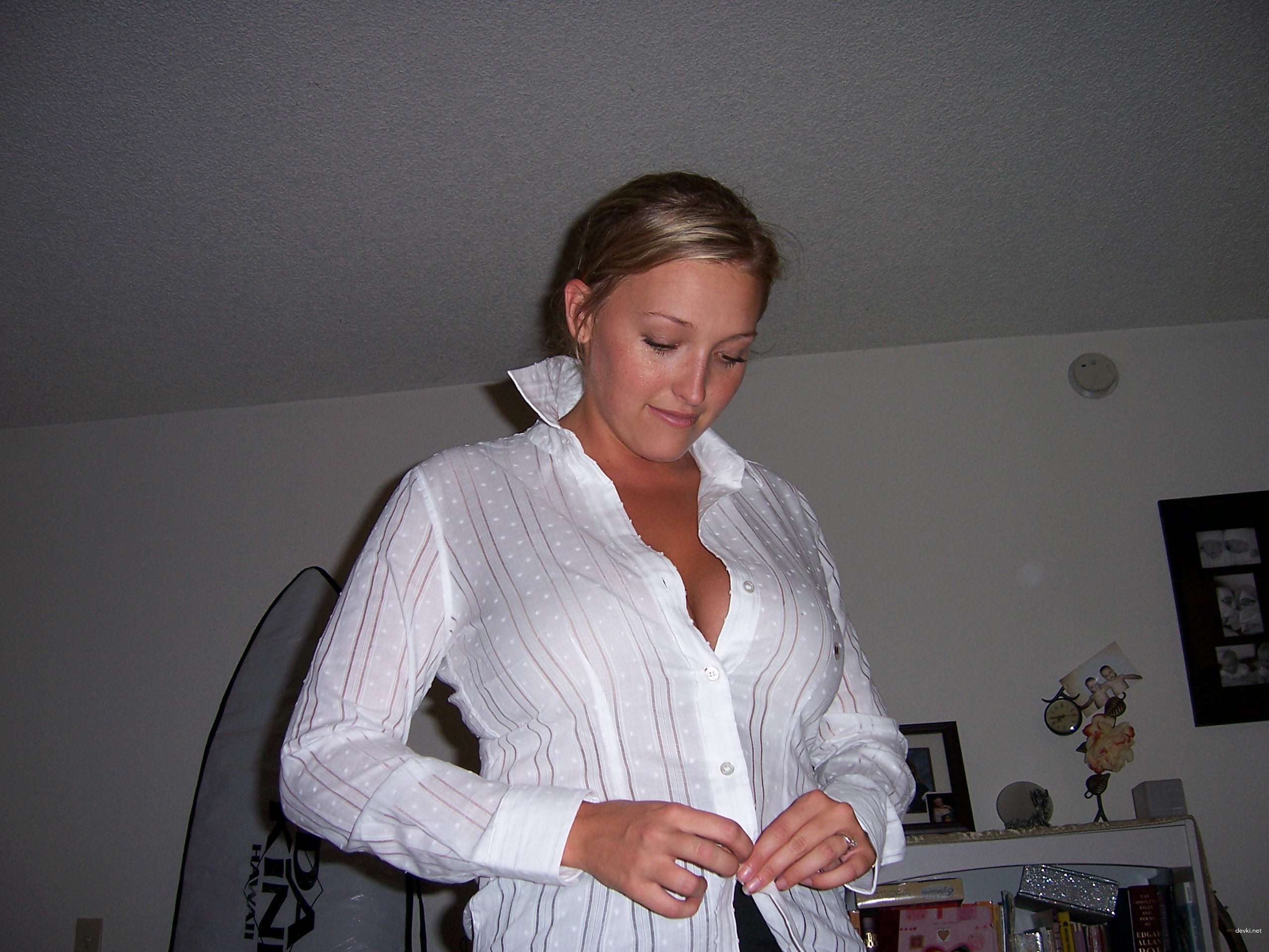 Curvy Homemade Porn Archive - Busty Bombshell's Explicit XXX Collection