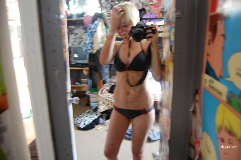 Explicit Collection of Naked Emo Girls: Hot and Horny Teens Exposed