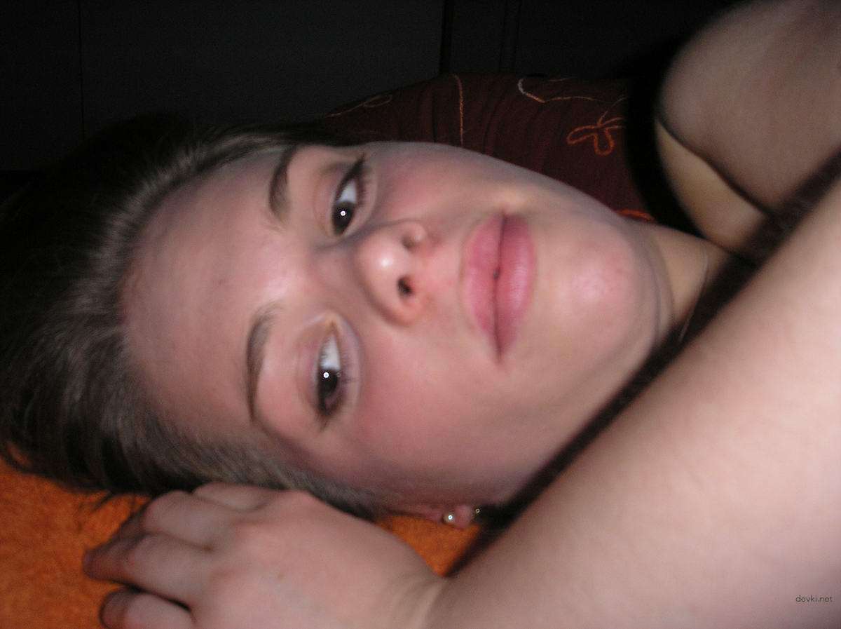Explicit Amateur Photo: Black Lingerie Girl - Hot and Sexy!