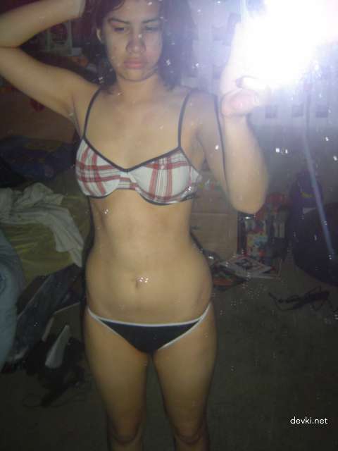 Explicit Nude Amateur Babes Erotic Collection