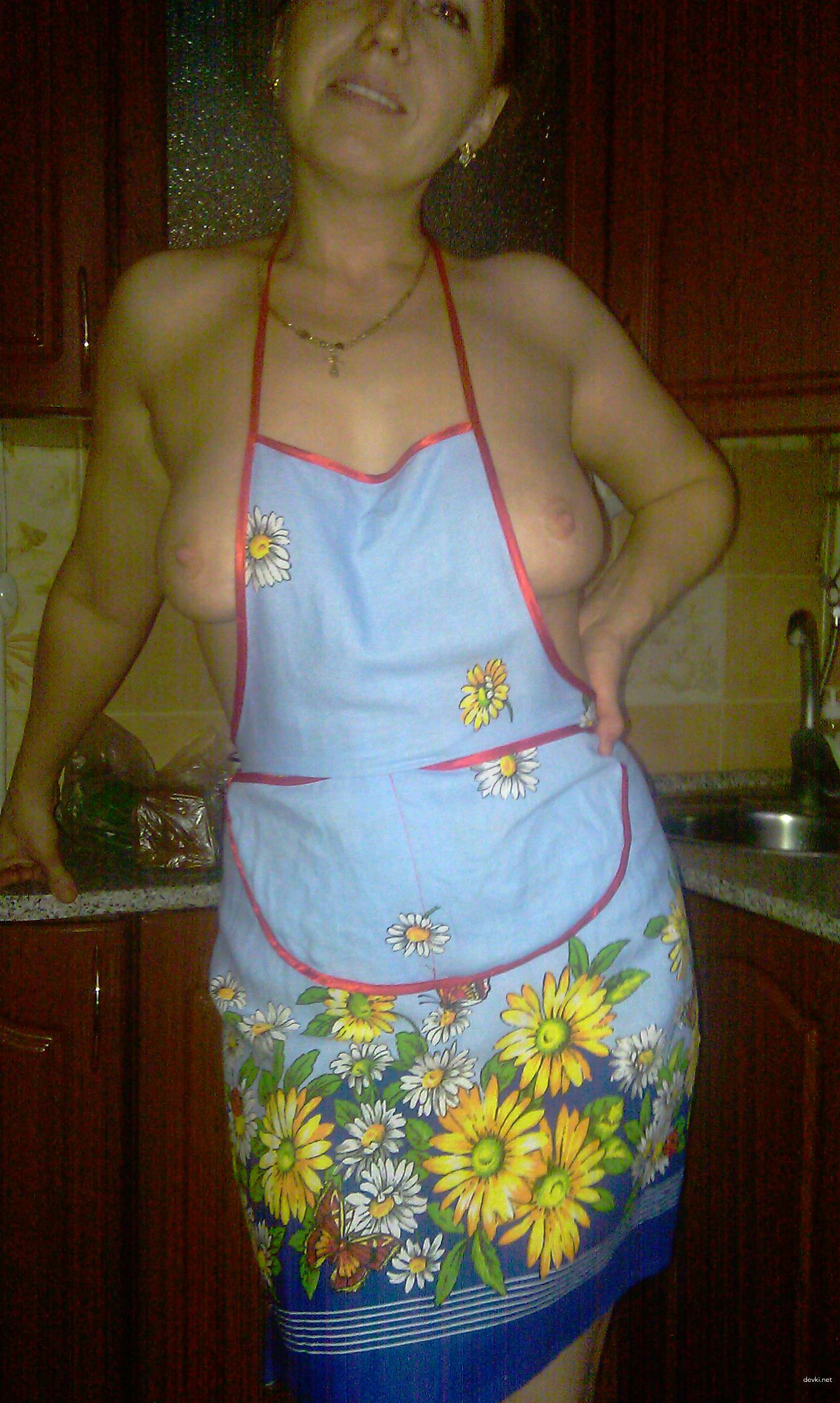 Mature Wife Masturbates Her Pussy - Explicit Solo Porn Photo