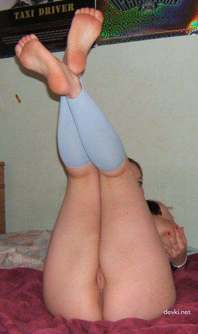 Sexy Girl with Massive Boobs Seductively Poses - Amateur Explicit Photo