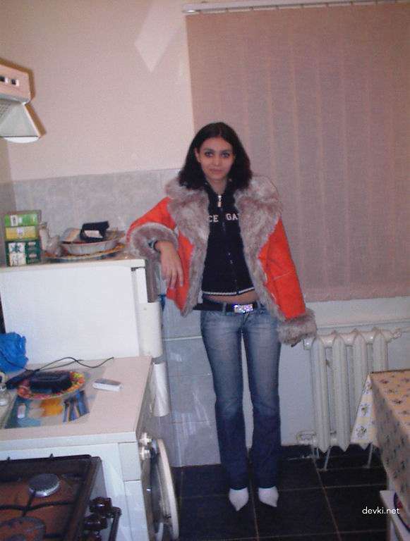 Explicit Personal Archive of Tanned Amateur Girl
