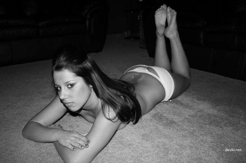 Private Erotic Album of Cute Girl: Explicit Amateur Photos