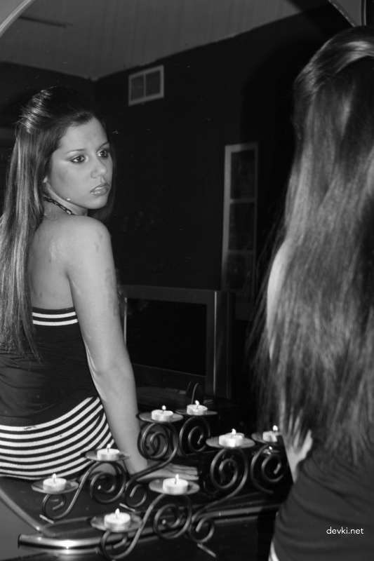 Private Erotic Album of Cute Girl: Explicit Amateur Photos