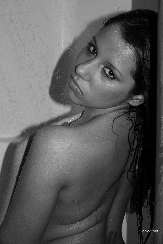 Private Erotic Album of Cute Girl: Explicit Amateur Photos