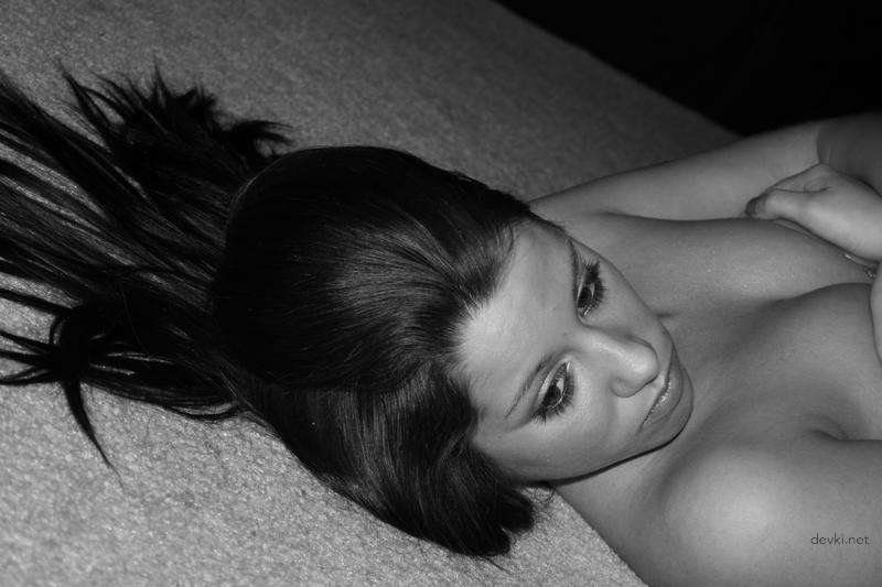 Private Erotic Album of Cute Girl: Explicit Amateur Photos