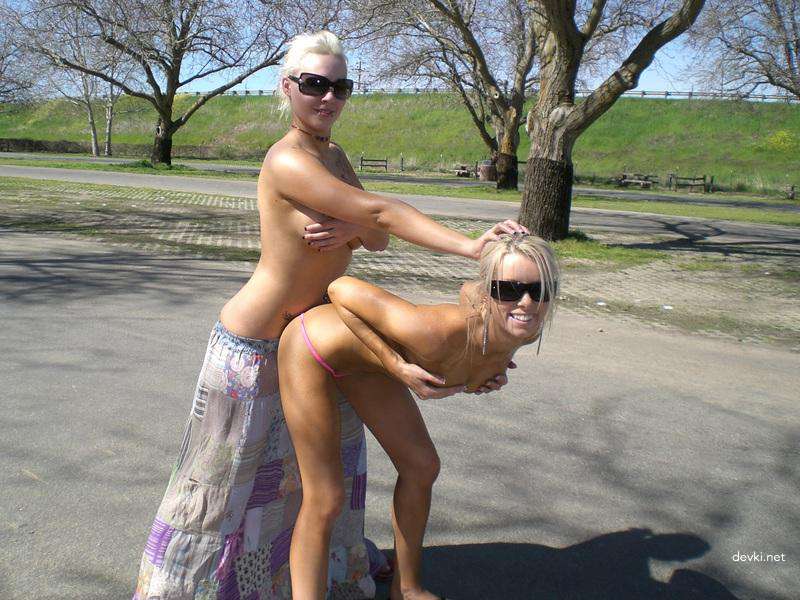 Three Bikini Babes: Explicit Amateur Beach Photo