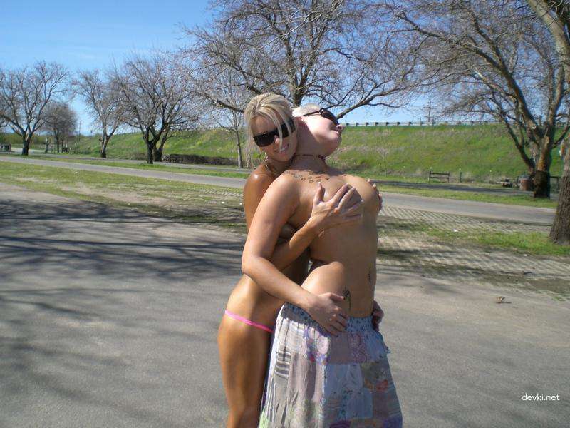 Three Bikini Babes: Explicit Amateur Beach Photo