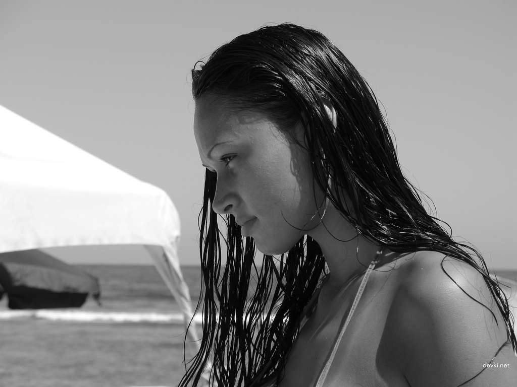 Three Topless Girls: Explicit Amateur Photo Shoot