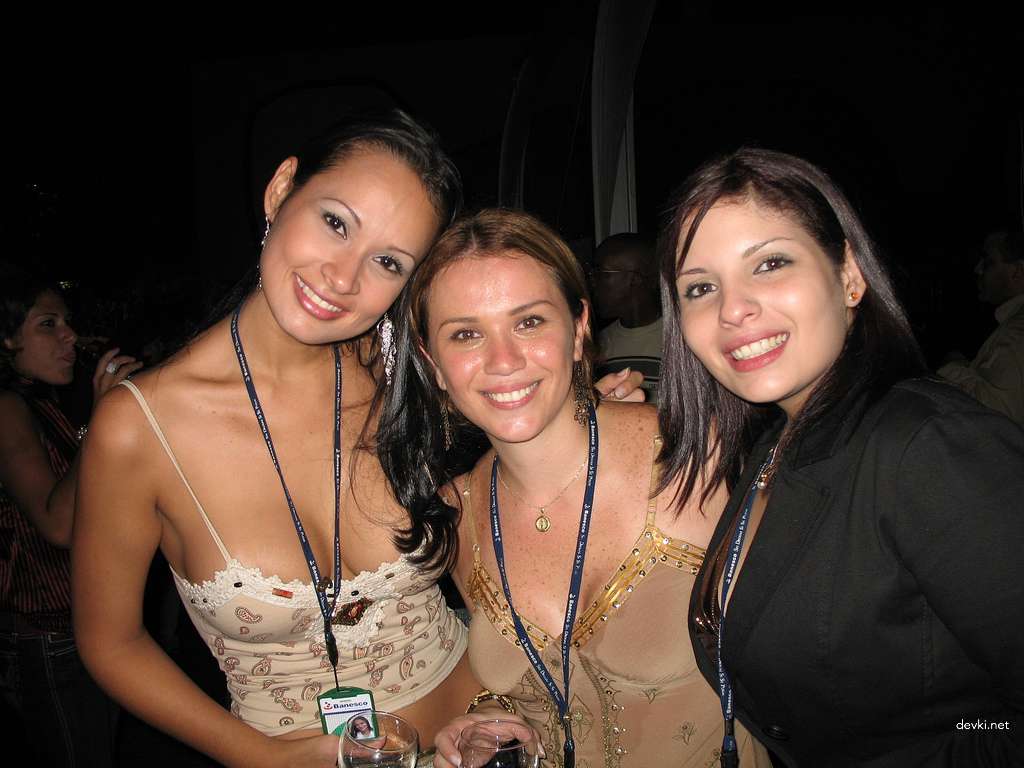 Three Topless Girls: Explicit Amateur Photo Shoot