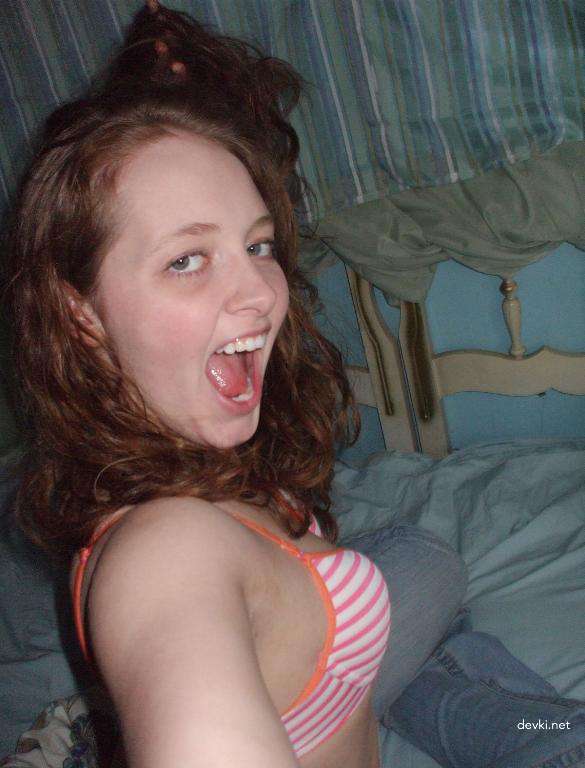 Explicit Amateur Nude Girls Posing at Home - Uncensored Photos