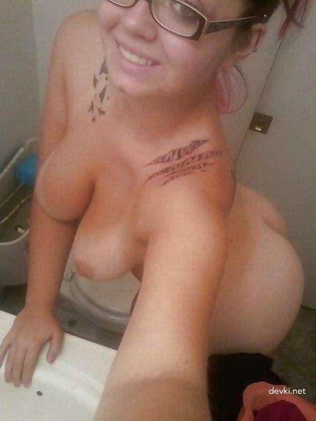 Private Nude Girls: Explicit Amateur Naked Photos