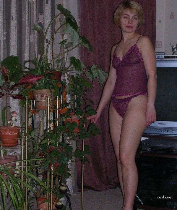 Private Porn Photo of Woman: Explicit Amateur Sex Pictures